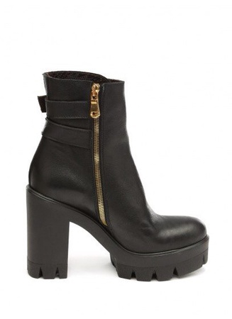 Stiefeletten mit Schnallen bk005