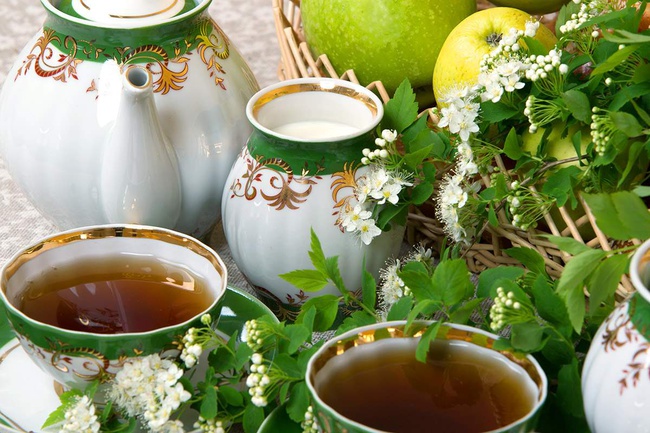 Сервиз чайный 15 предм. Белый лебедь Кружево