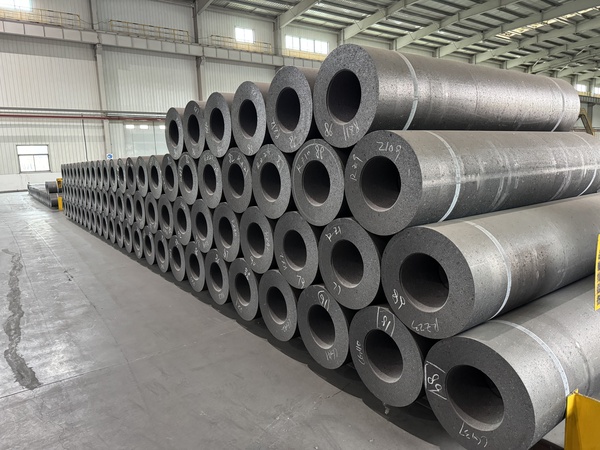 Durable Graphite Electrode for Efficient Steel Melting