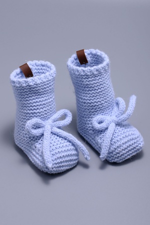 Hattuş Детские пинетки с горизонтальными звеньями на шнуровке