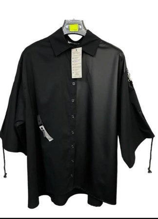 İkinci seviye kadın giyimi