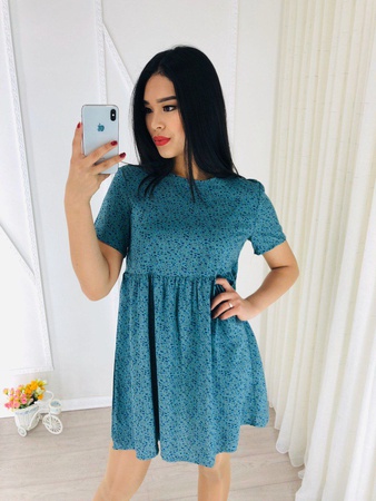 Kadınların elbisesi