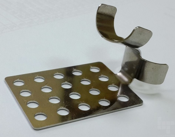 Elektrik bantları, Sabitleme kelepçeleri