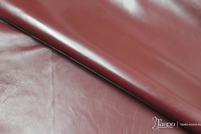 Овчина бордовая