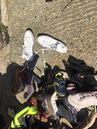 Обувь женская мужская детская оптом секонд-хенд second-hand из Англии крем grade creame A extra спортивная сток