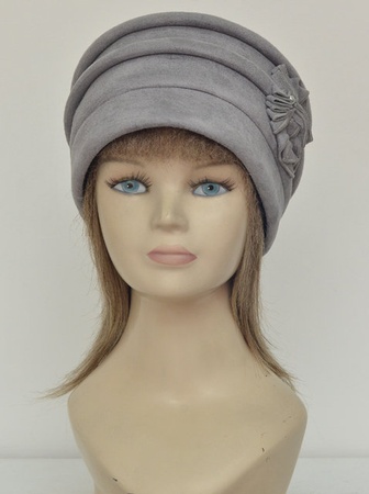 Шапка "Лера" (замша)