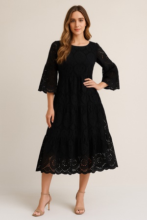 Женственное кружевное платье миди