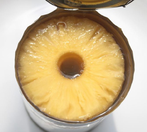 Canned pineapples, canned vegetables