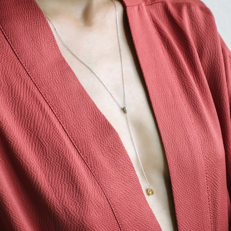 Kehribar rengi gümüş kolye