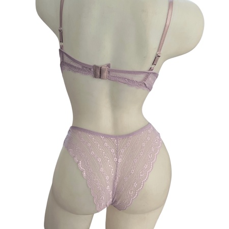 бюстгальтер костюм