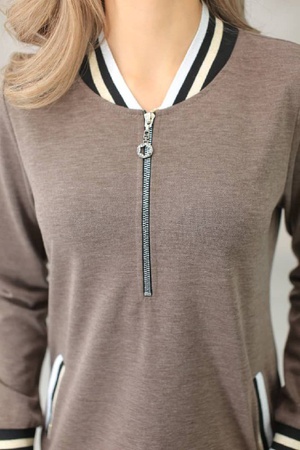 Платье спорт-шик