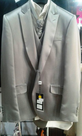 Итальянские мужские костюмы.