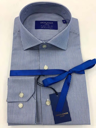 Erkeklerin gömlekleri