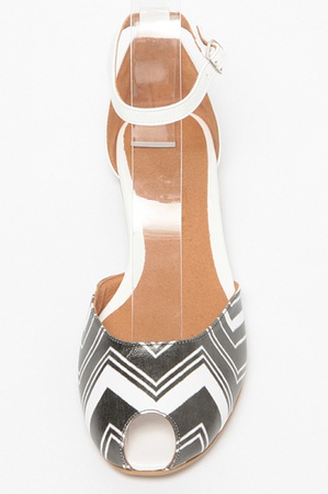 Черно-белые сандалии sa015