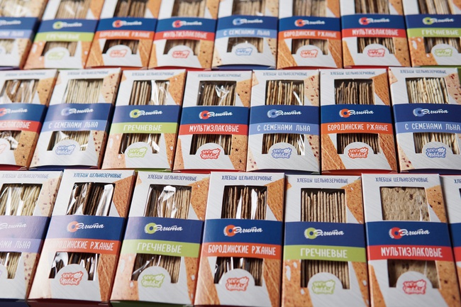 Хлебцы цельнозерновые 100г, мультизлаковые, гречневые, ржаные, с семенами льна.