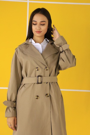 Осенняя одежда куртки