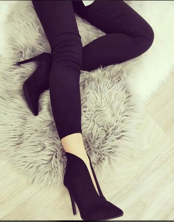 обувь женская ( ботинки, сапоги, кроссовки)