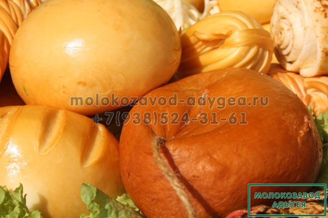 Suluguni peyniri füme çörek