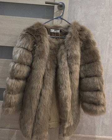 Удлиненная шуба под песца (экошуба)