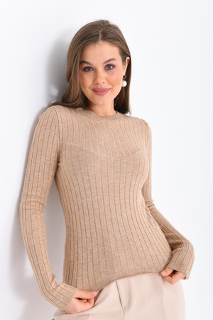 Женский свитер. Размер единый