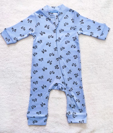 Комбинезон на замке