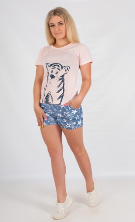 Пижамы и ночные сорочки