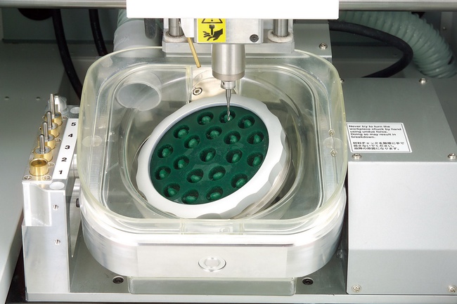 ФРЕЗЕРНЫЙ СТАНОК ROLAND DWX-50