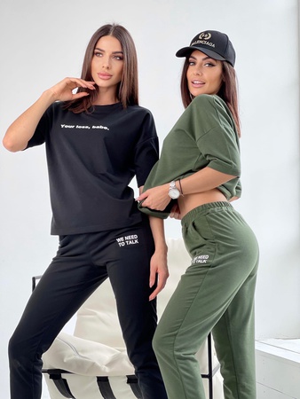 Женские костюмы