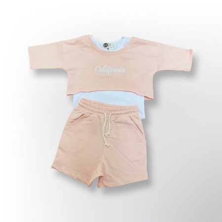 Genç kızlar için spor takım