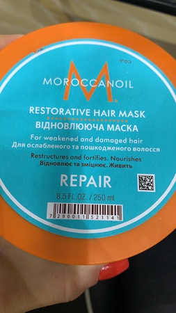 Saç bakım kozmetikleri Moroccanoil ve Kevin Murphy