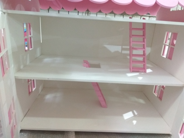 Домик для кукол