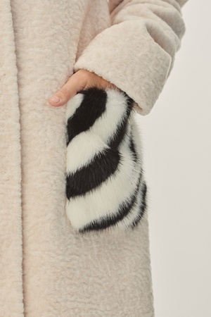 Пальто женское Silverfox модель 807 Жемчуг