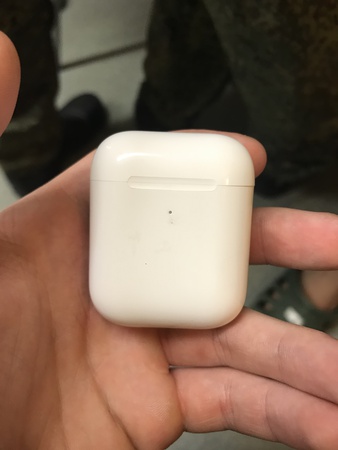 AirPods Pro and AirPods 2 headphones