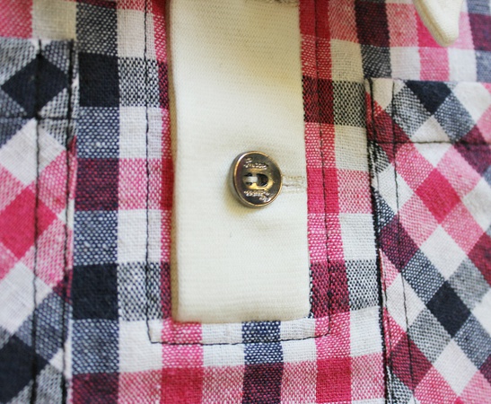 Bir erkek için polo gömlek