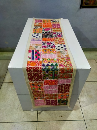 Индийский бегунок для стола, декор для комнаты, ткань, вышитый лоскутный хлопковый обеденный стол, многоцветный декоративный бегун для стола ручной работы