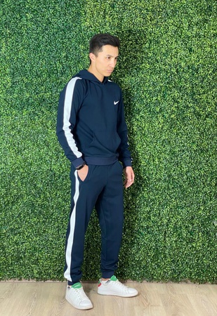 Nike спортивный костюм