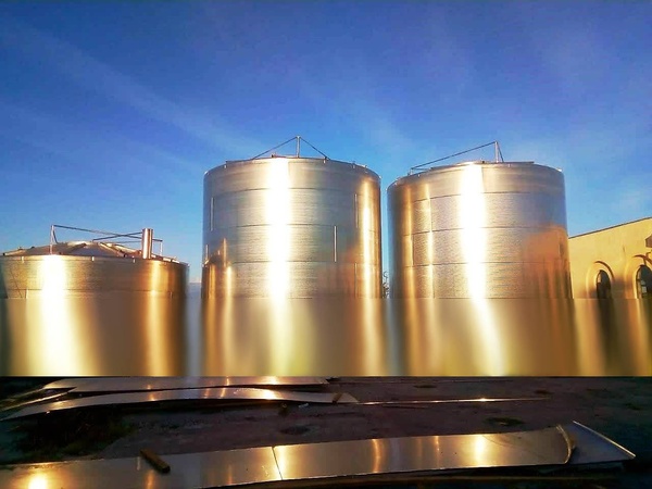 Емкость из нержавеющей стали 500 куб