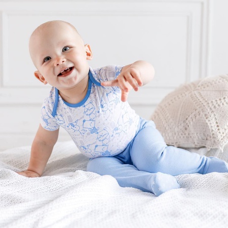 ملابس الحضانة