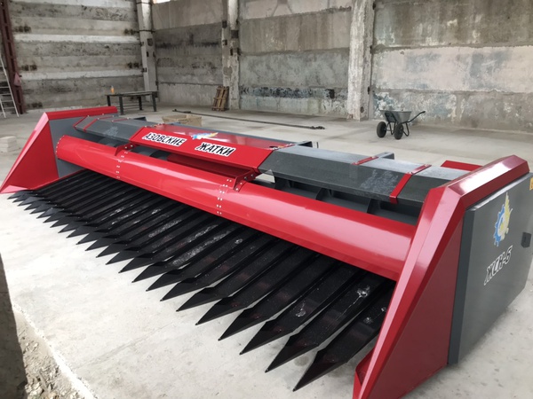 Headers for harvesting sunflower, rowless ZhSN - 6