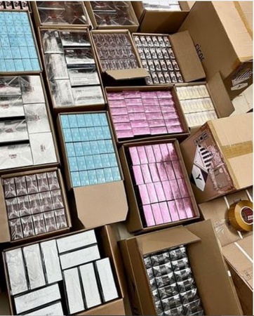 Оптовые роскошные нишевые духи, косметика по уходу за кожей и косметические средства для макияжа