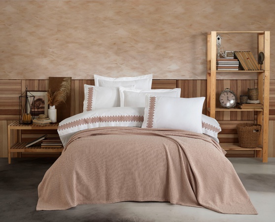 Постельное белье и домашний текстиль