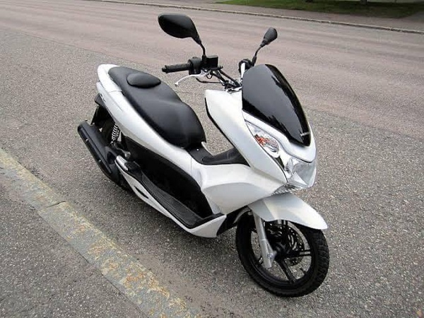 Honda PCX Elektrikli Scooter