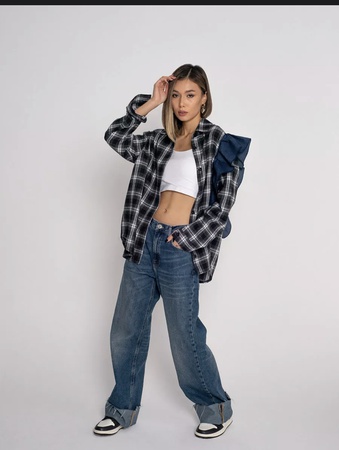 Рубашка с воланом-тренд сезона