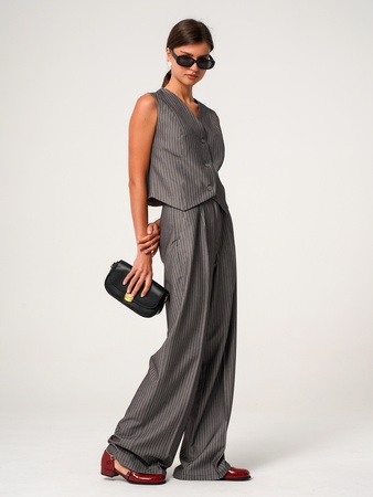 Костюм брючный с жилеткой