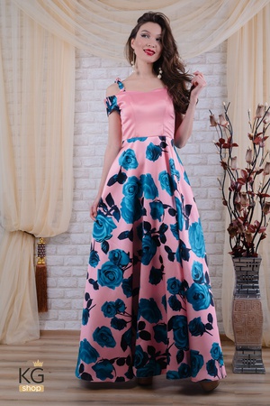 Peasant dress &quot;Anjuma&quot;