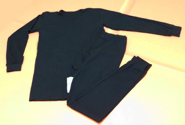 Белье нательное трикотажное (фуфайка и кальсоны) из хлопчатобумажной пряжи серого цвета