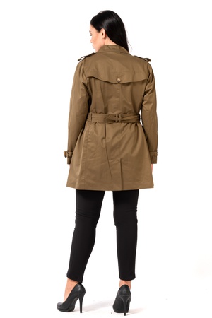 Спортивное пальто больших размеров с поясом