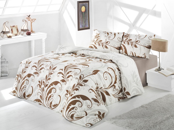 çarşaflar. yatak takımları