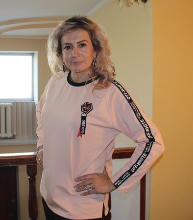 женские спортивные костюмы