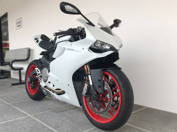 2015 Ducati Panigale  899